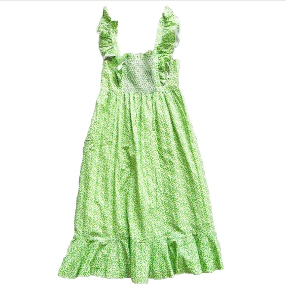 Tuckernuck Dresses & Skirts - TUCKERNUCK DITSY FLORAL RUFFLE SLEEVE SMOCKED CHEST MIDI DRESS SIZE SMALL